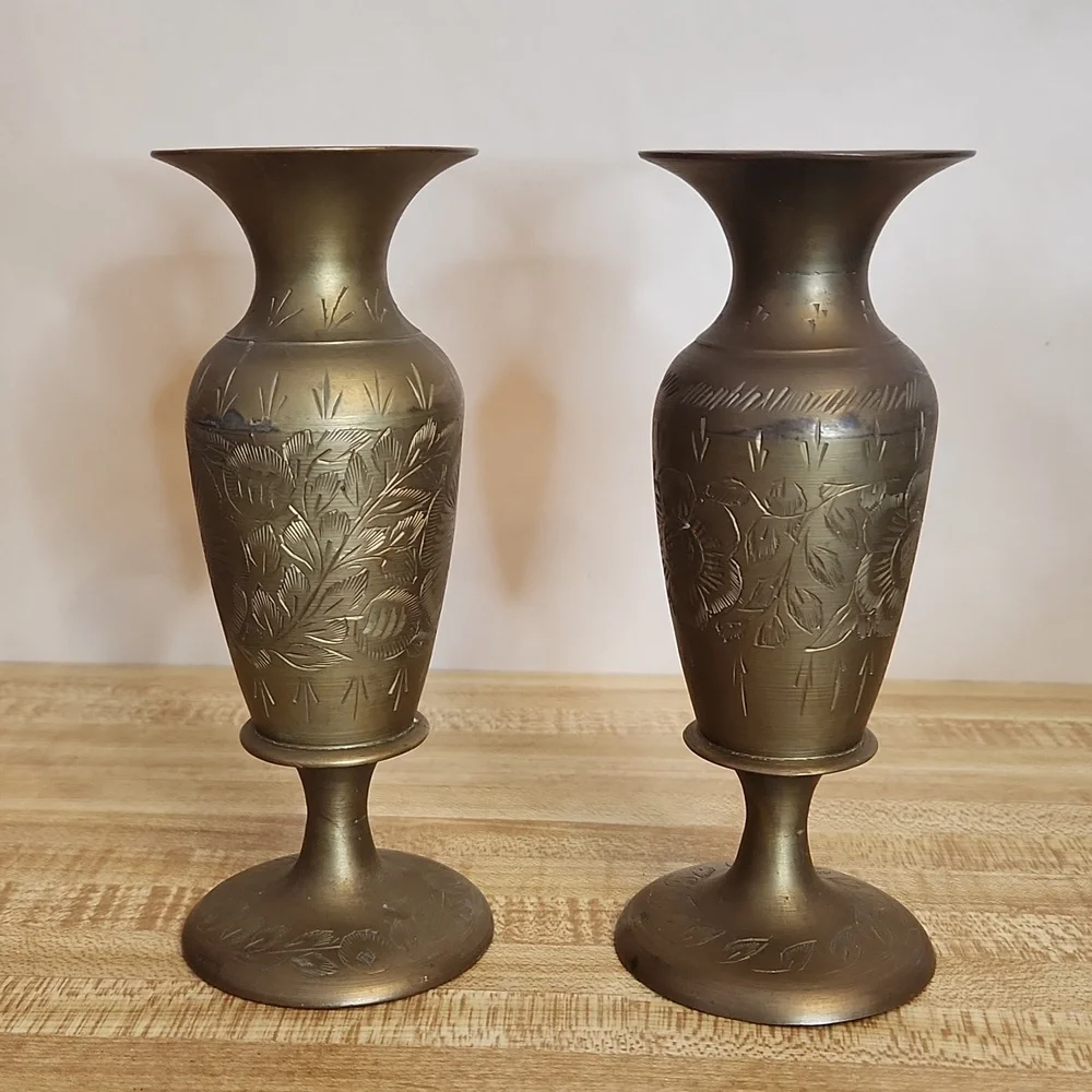 Pair (2) Vintage Etched Floral Pattern Brass Vase 6inches